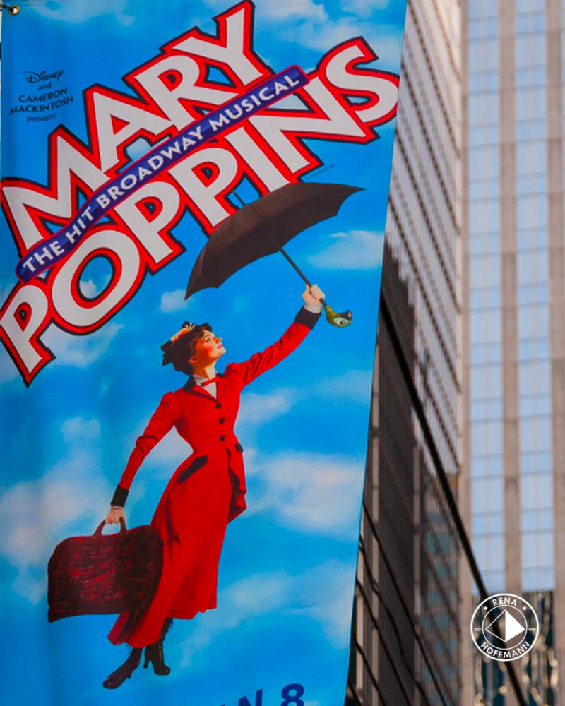 mary-poppins-rena-hoffmann.jpgg